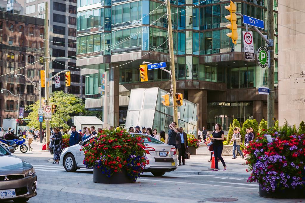 Luxury In Yorkville Toronto Luaran gambar