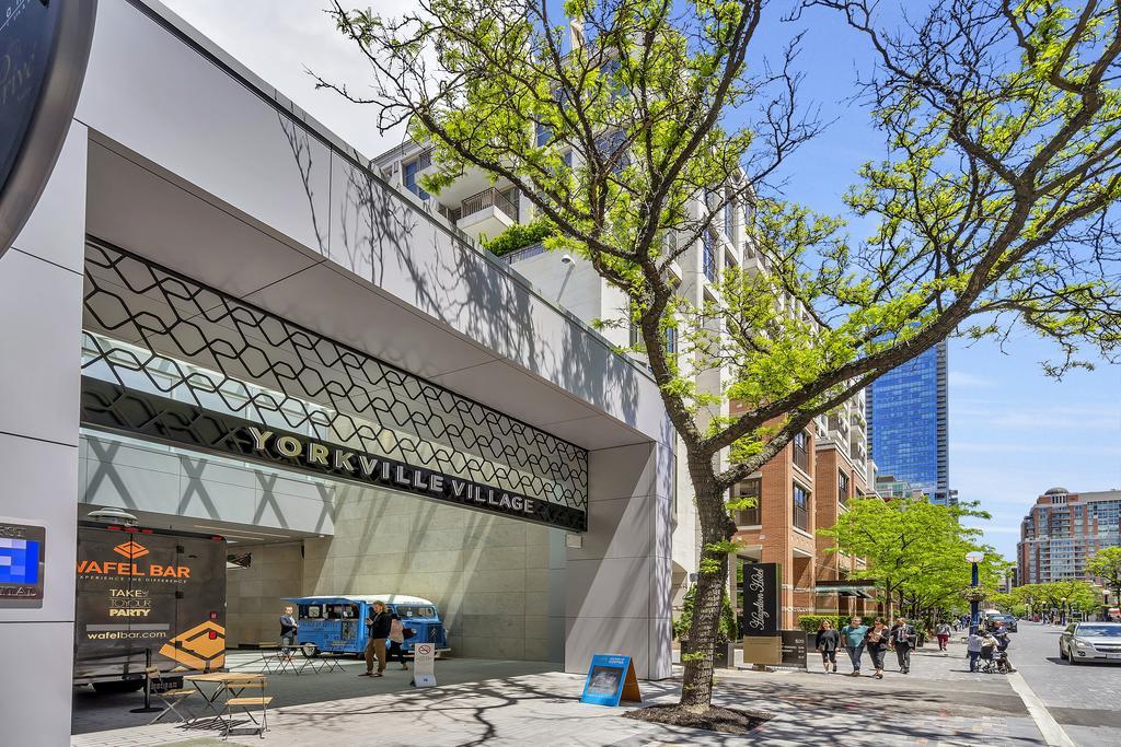 Luxury In Yorkville Toronto Luaran gambar